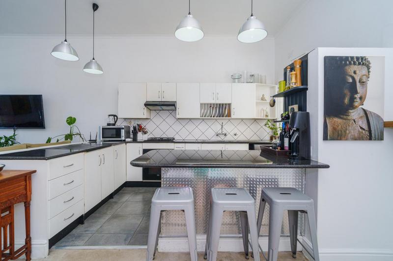 2 Bedroom Property for Sale in Harfield Village Western Cape